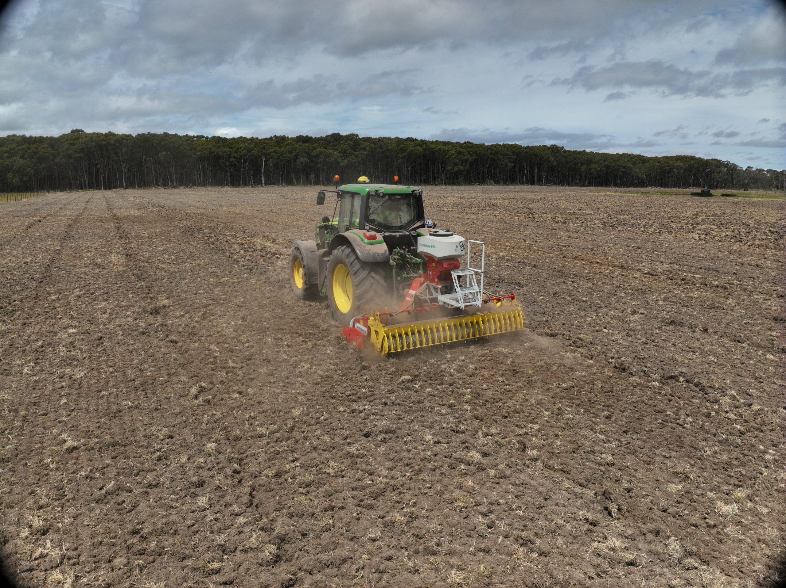 Seeding services in Southwest Victoria, contractor for dairy farming